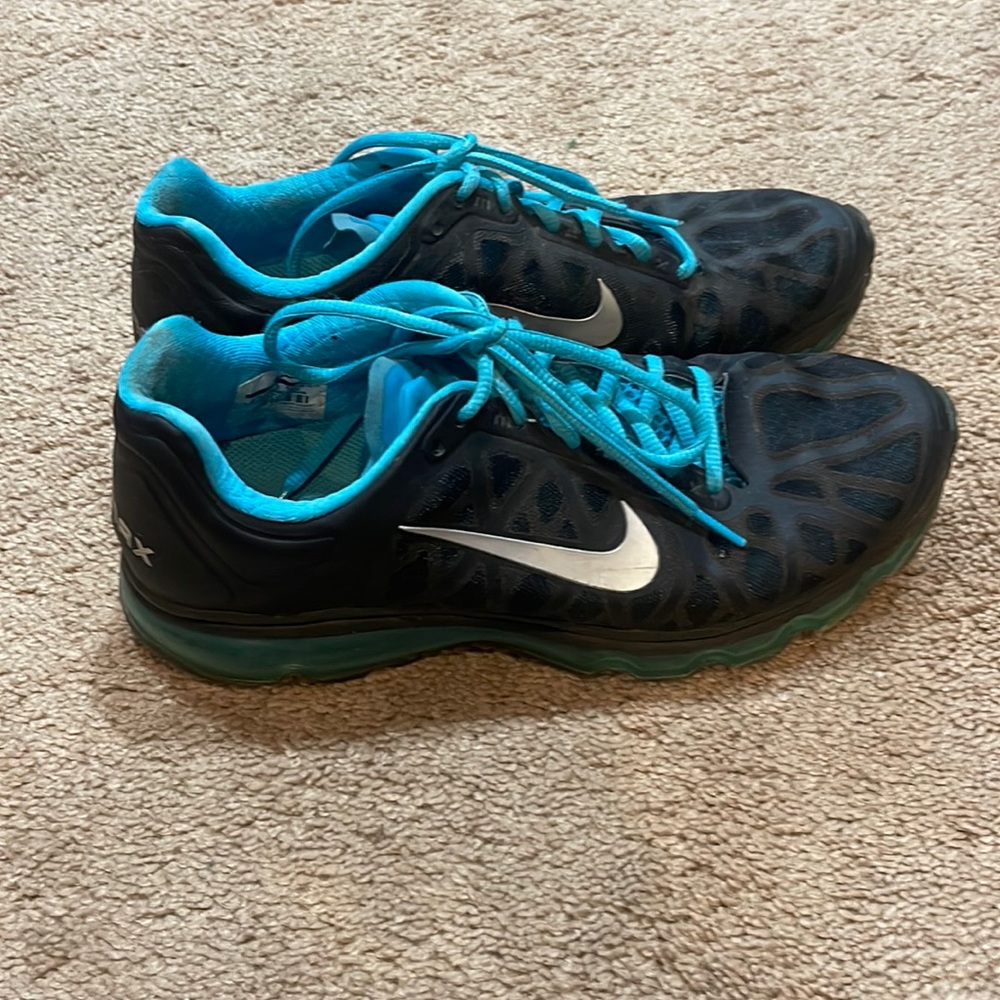 Nike shoes